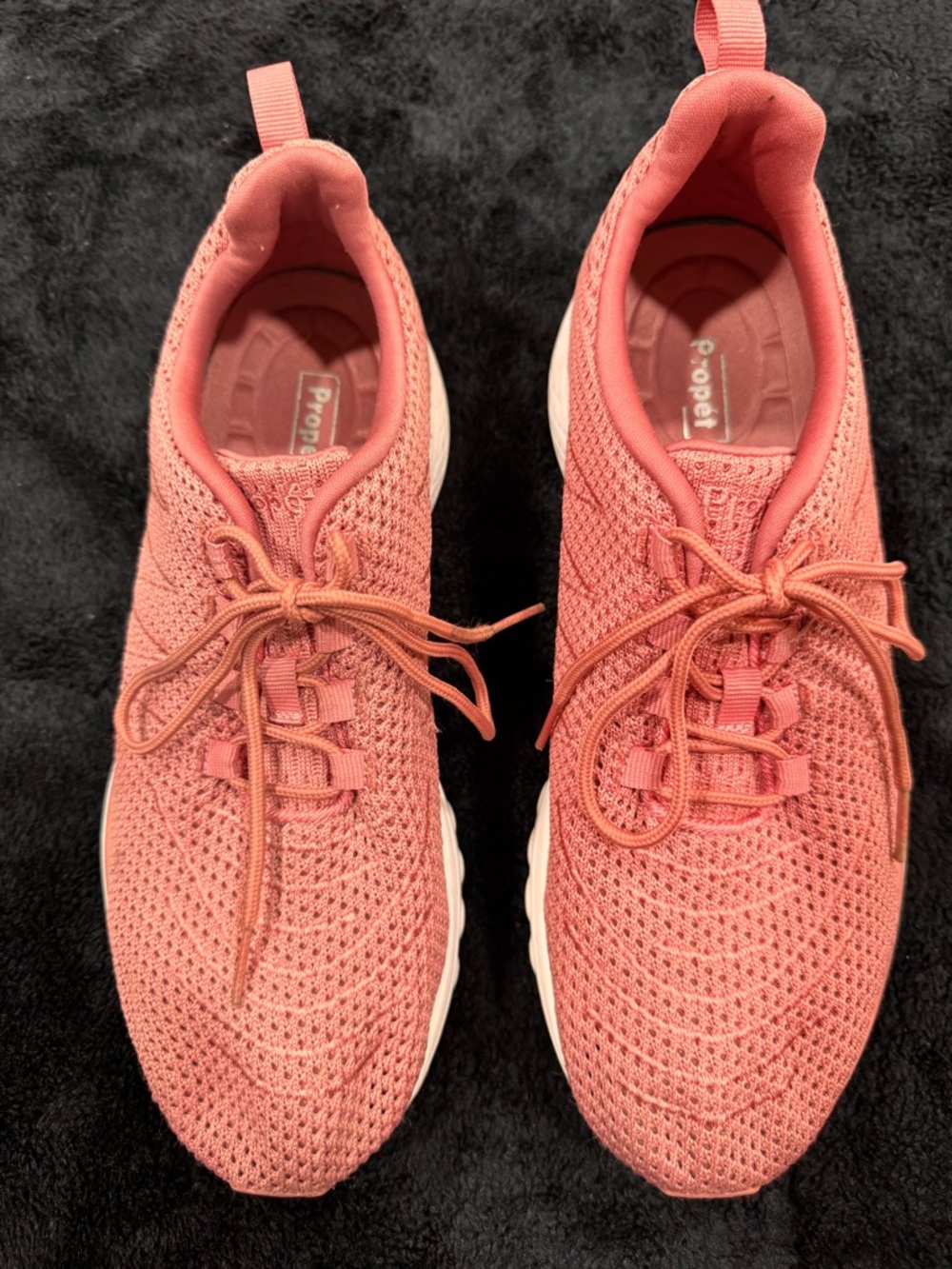 Propet Women’s Pink Knit Sneakers Size 10.5 Wide Comfort Walking Shoes